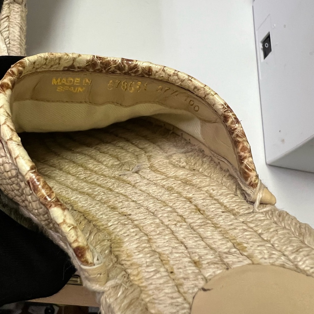 Authentic Gucci Espadrille - image 3